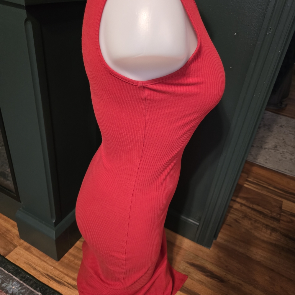 Sugarlips Red Ribbed Dress - Picture 3 of 6